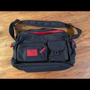 Abercrombie & Fitch Vintage Messenger Bag